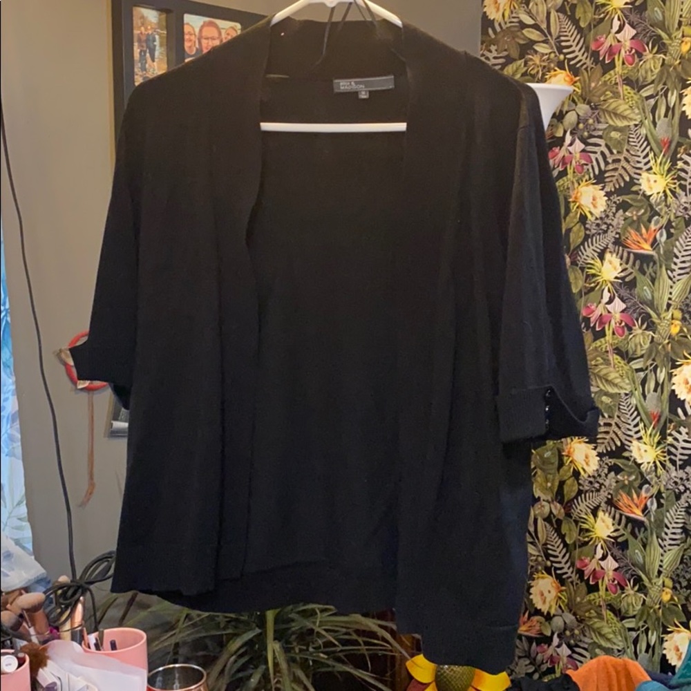 Short sleeve cardigan